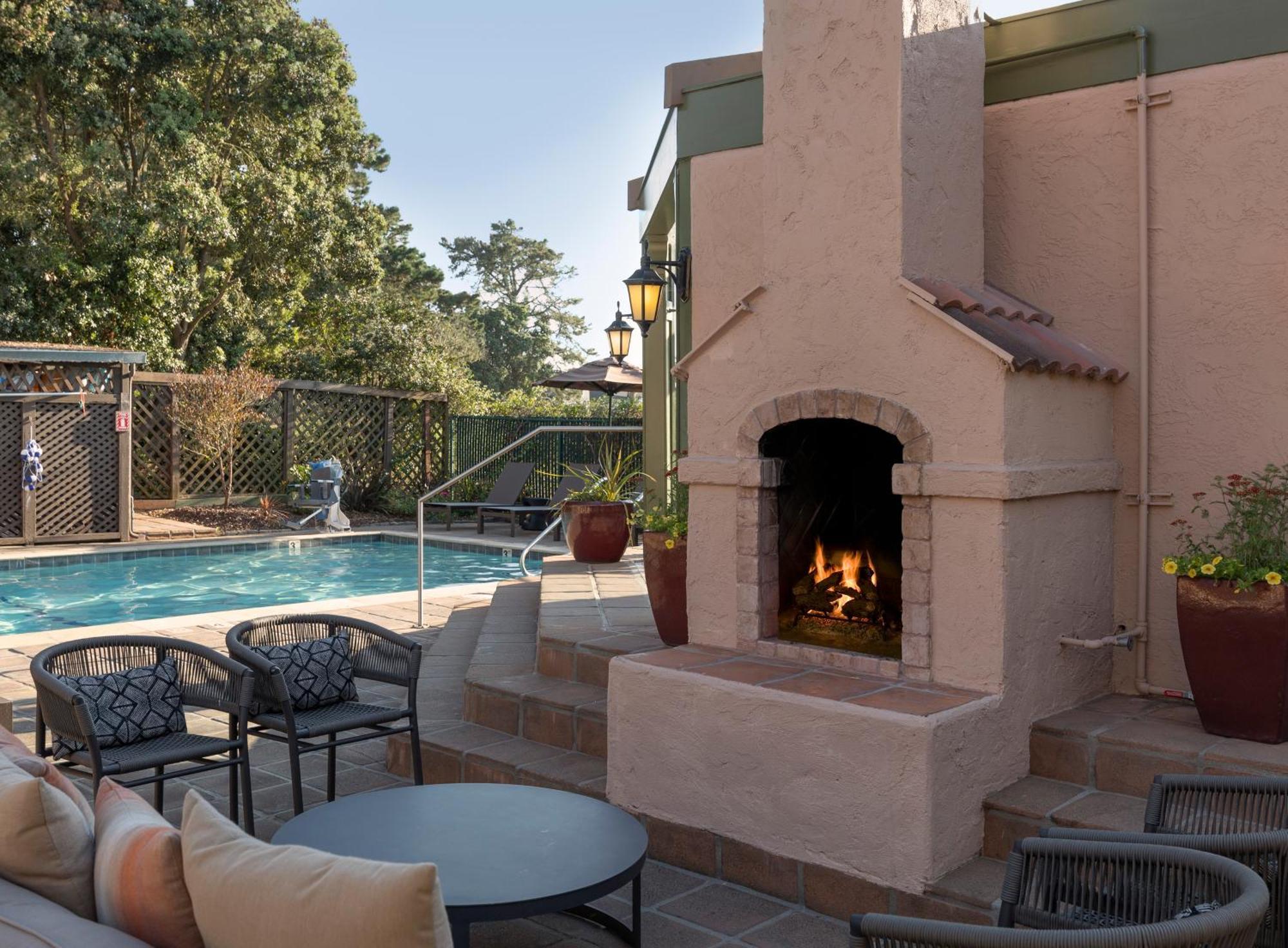 Half Moon Bay Lodge Exterior foto